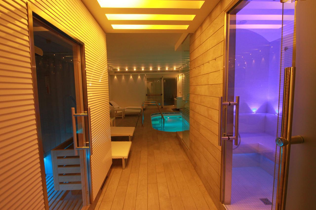 Hotel Gabbiano ซาน โดมิโน ภายนอก รูปภาพ